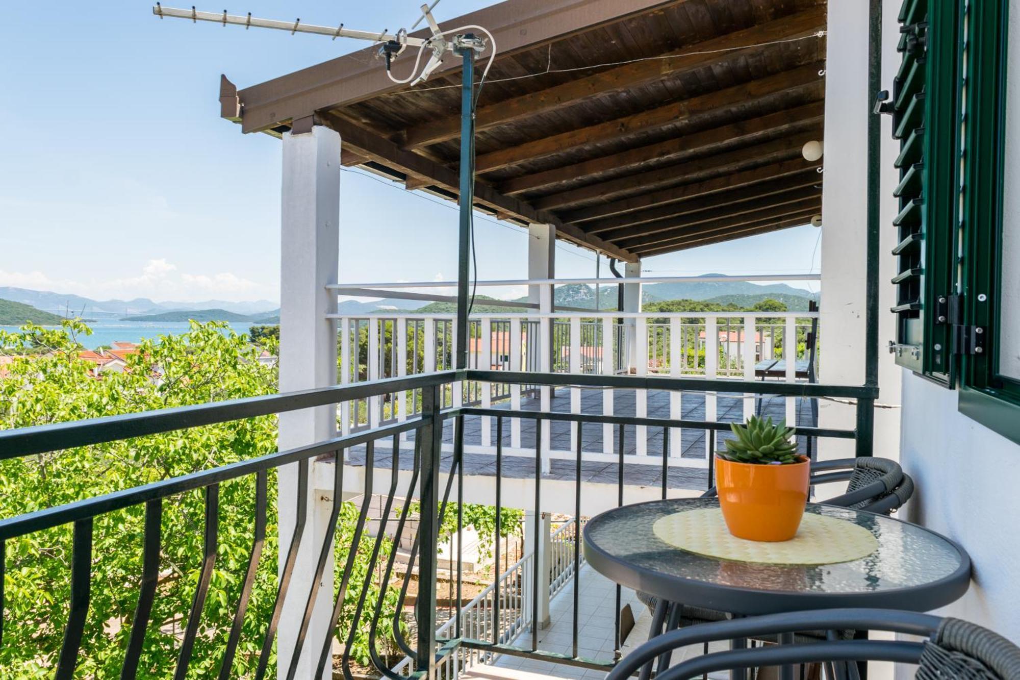 Apartment Simunovic Drace Exterior photo